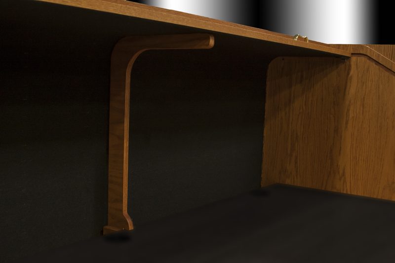 Vertical tambour support field positioned at the rear center of an INSQUAD-II table