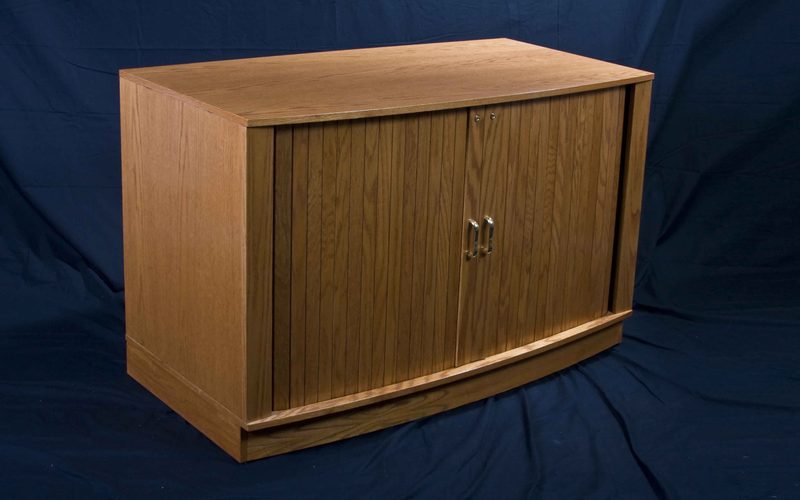 DR16E-II Executive rack, straight front view closed with side-by-side rack bays